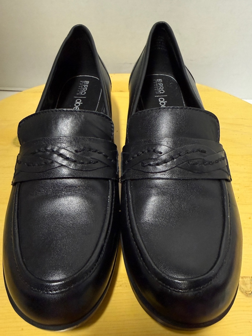 ABEO B.I.O.system Black Leather Braided Penny Loafers Womens Comfort NWOT